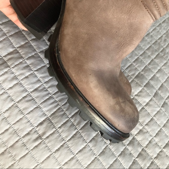 {Sam Edelman} Brown Zipper Booties - Picture 6 of 9